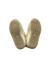 Load image into Gallery viewer, * Lola and the Boys *