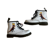Load image into Gallery viewer, Dr Martens
