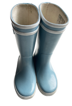 Load image into Gallery viewer, Aigle
