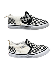 Load image into Gallery viewer, Vans
